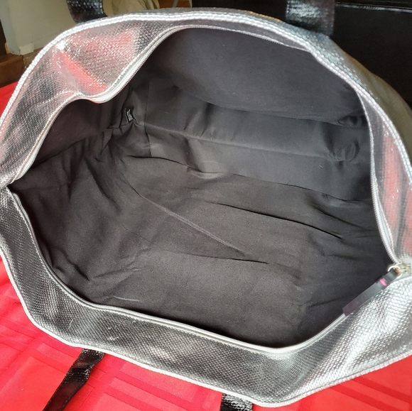 Victoria's secret silver black large tote used - Picture 2 of 2